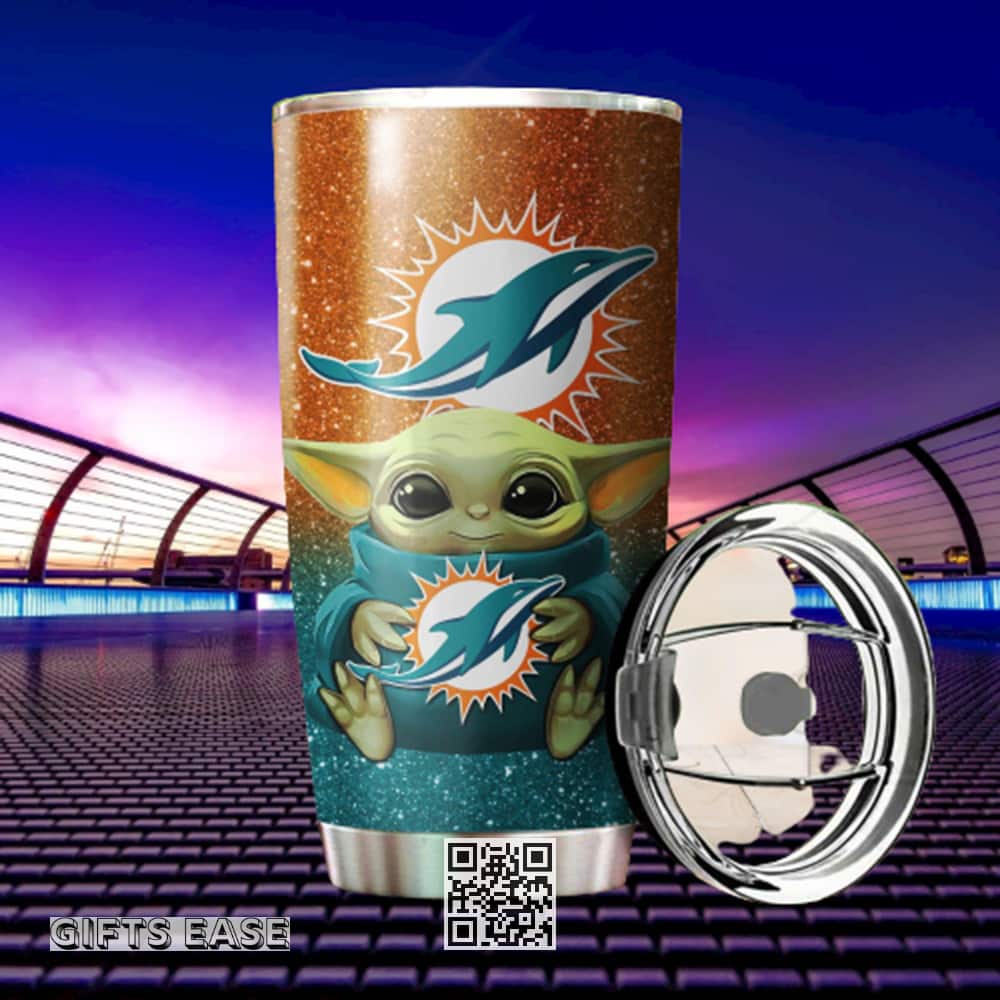 Baby Yoda Hugs Miami Dolphins Tumbler Gift For NFL Fans Baby Yoda Hugs Miami Dolphins Tumbler Gift For NFL Fans