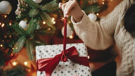 What to Buy a 14 Year Old Boy for Christmas