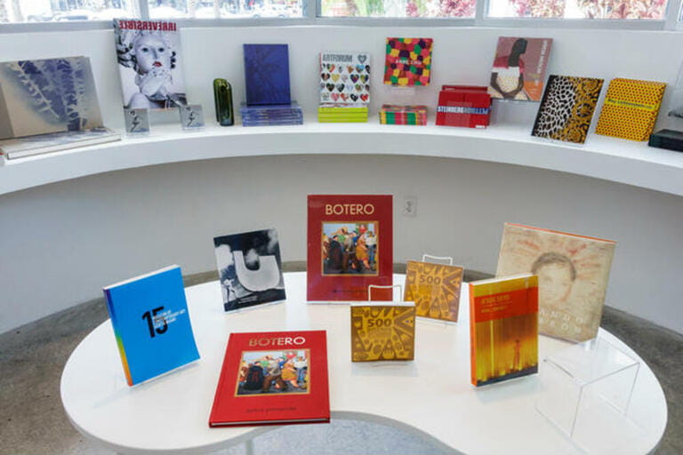 Florida,South,FL,North Miami,Museum of Contemporary Art North Miami,gallery galleries,artwork,gift shop,books,product products display sale,merchandis Florida,South,FL,North Miami,Museum of Contemporary Art North Miami,gallery galleries,artwork,gift shop,books,product products display sale,merchandis