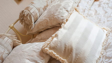 What To Gift A Creative Person?