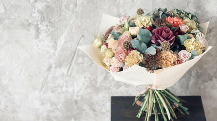 What To Gift A Girl On First Date