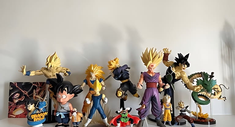 Thailand - June 23, 2021 : Dragon Ball Z, Super Saiyan, Goku With Friends ,Figures Cartoon, Japan Cartoon Character, Bangkok Thailand - June 23, 2021 : Dragon Ball Z, Super Saiyan, Goku With Friends ,Figures Cartoon, Japan Cartoon Character, Bangkok